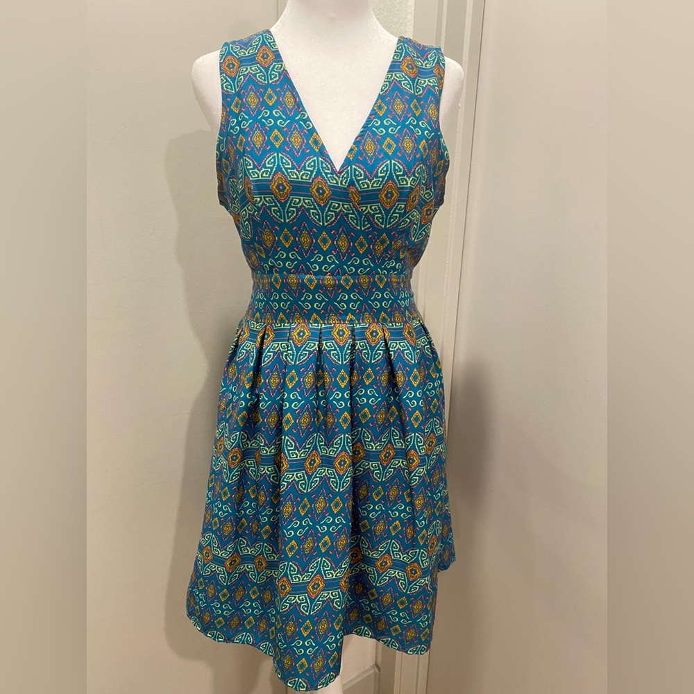 Maison Jules Teal Blue Patterned Sleeveless V-Neck Knee-Length Fit & Flare Dress